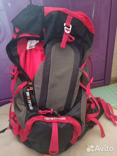 Рюкзак туристический 30 литров Quechua