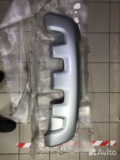 Накладка заднего бампера Renault Duster 15-21