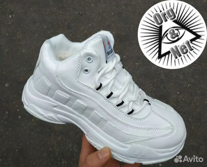 Кроссовки зимние женские