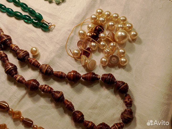 Бусы бижутерия