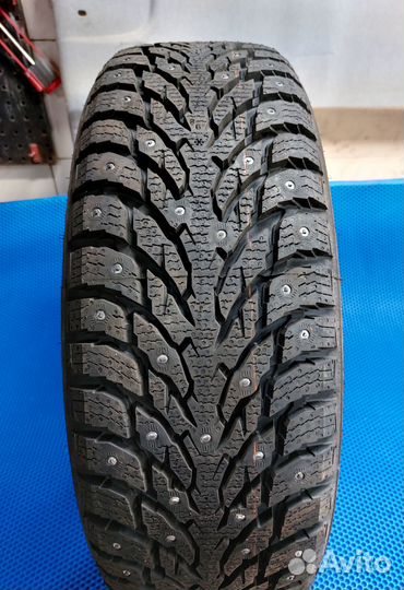 Nokian Tyres Hakkapeliitta 9 215/65 R17 103T