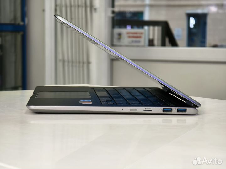 Ноутбук Samsung Notebook 9 Pro NP940