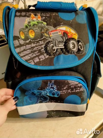 Школьный рюкзак