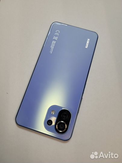 Смартфон Xiaomi Mi 11 Lite