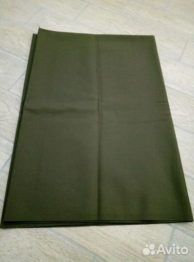 Отрез шерстяной ткани 1,4*1,08м