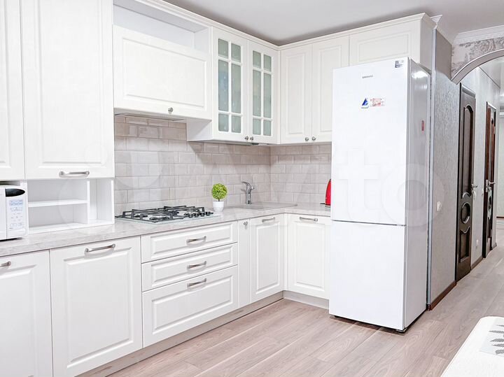 2-к. квартира, 80 м², 2/5 эт.