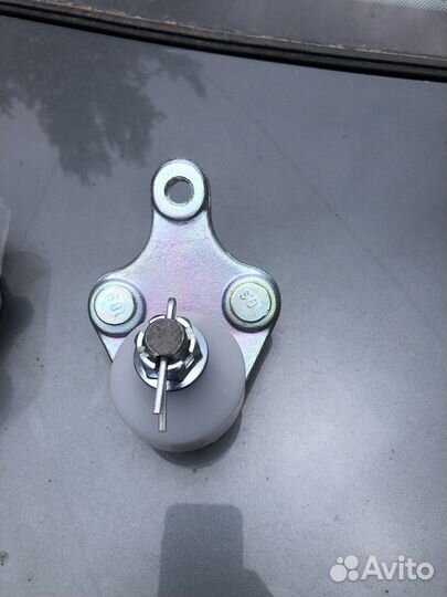 Шаровая опора на тойоту камри 70