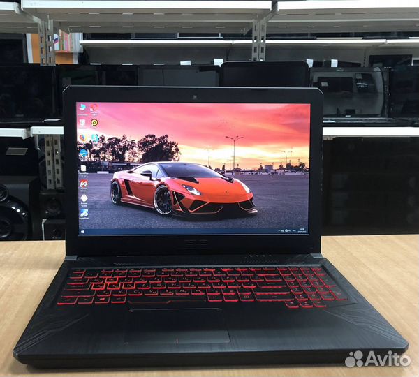 Asus/i5 8300/8GB/GTX1050/SSD+HDD/15.6 IPS FHD