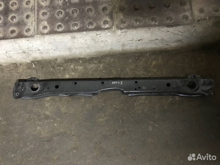 Замковая часть передней панели Toyota Rav4 20