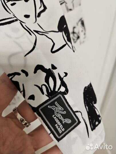 Karl lagerfeld блузка 46