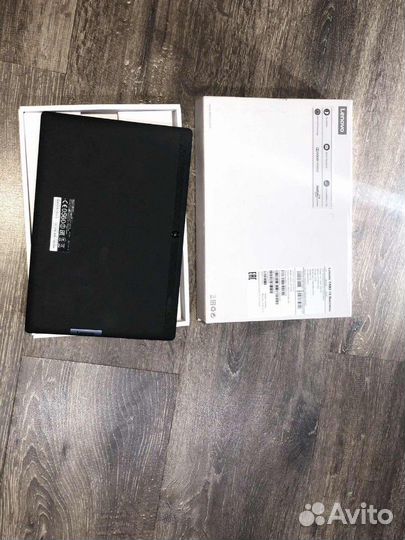 Планшет Lenovo TAB 3 10 Business