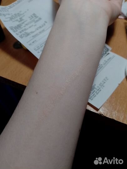 Кремовый хайлайтер eveline glow and go