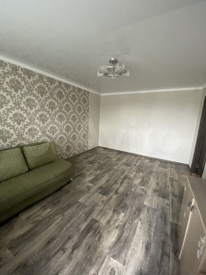 2-к. квартира, 47 м², 8/9 эт.