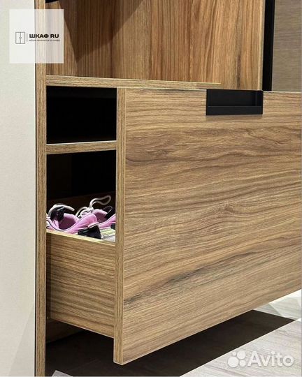 Шкаф для одежды