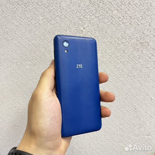 ZTE Blade L8, 32 ГБ