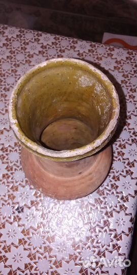 Глиняная крынка