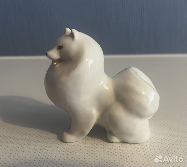 Фарфоровая статуэтка «Лайка»