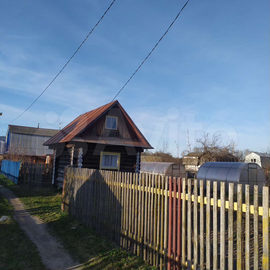 Дом 18 м² на участке 4 сот.