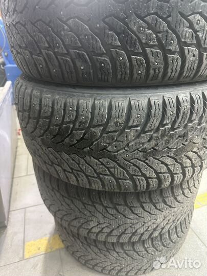 Nokian Tyres Hakkapeliitta 9 245/40 R18