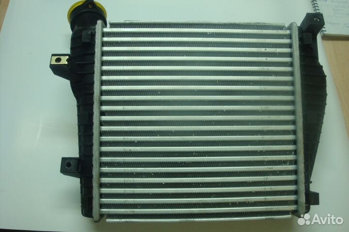 Радиатор интеркуллера 4.2 TDI фольксваген туарег