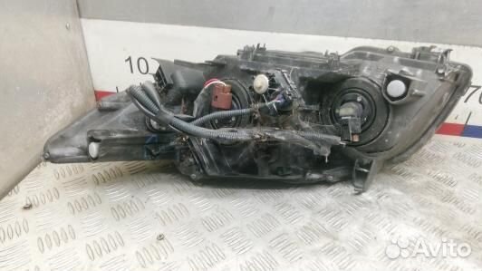 Фара правая toyota corolla E15 (ODN54MU01)