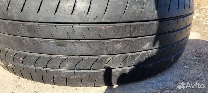 Bridgestone Dueler H/L 33A 235/55 R20