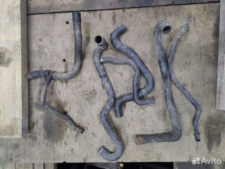Патрубки Renault Logan