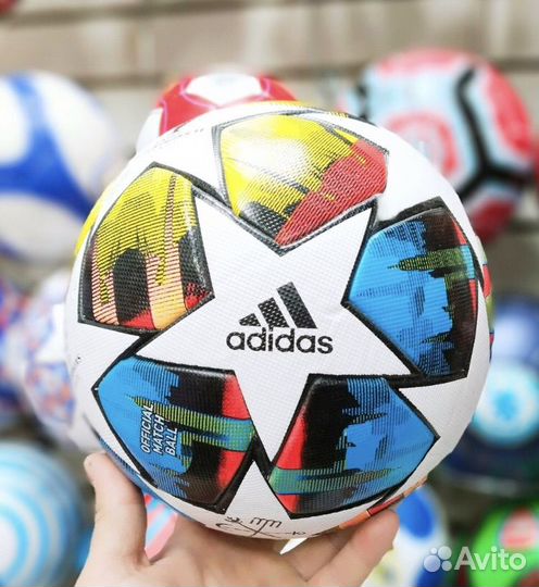 Футбольный мяч adidas размер 5