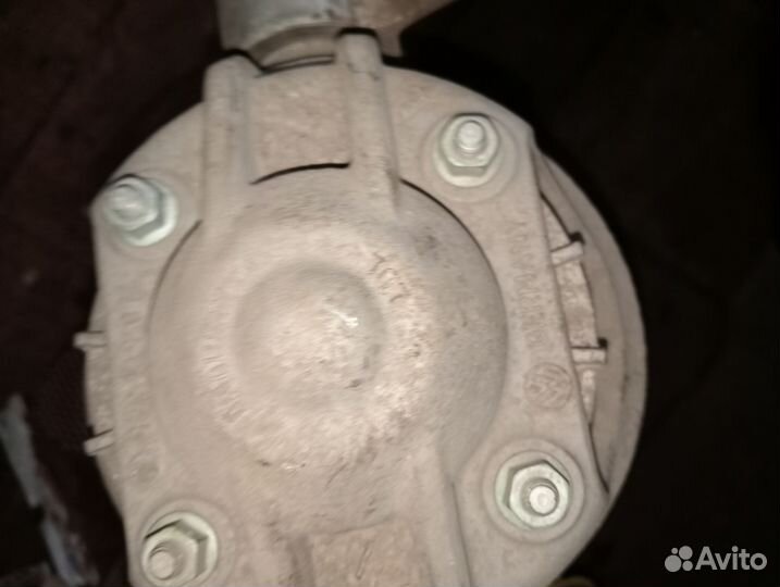 Стойка задняя Wolkswagen Touareg