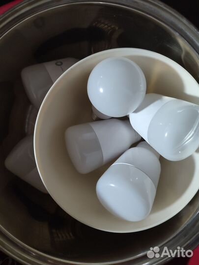 Умная лампочка