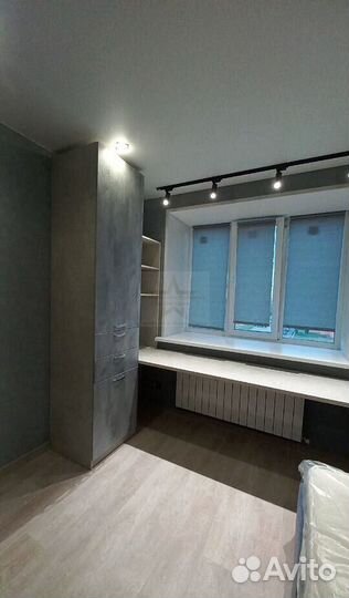 Рабочая зона у окна