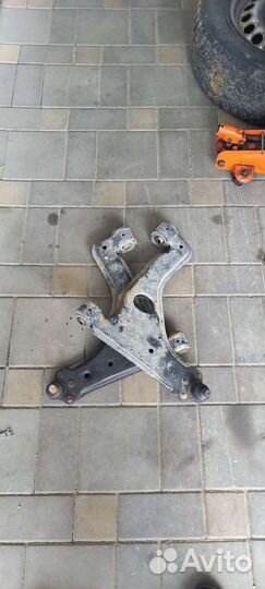 Opel astra h рычаг