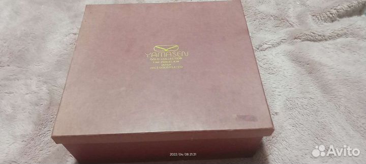 Тортовница с лопаткой 