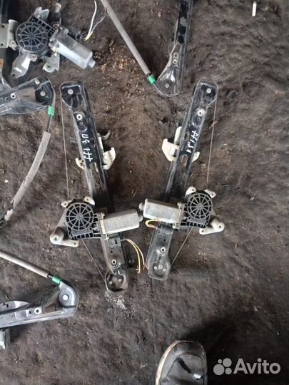 Стеклоподъемник Ford Focus 1 wagon 2.0L MFI-zeta