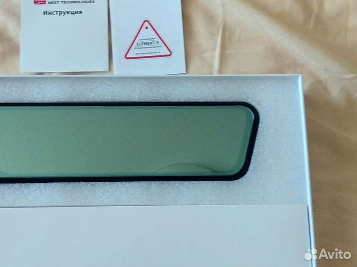 Видеорегистратор зеркало с камерой заднего вида