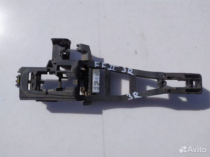 Ручка двери внешняя задняя правая Ford Focus Ii