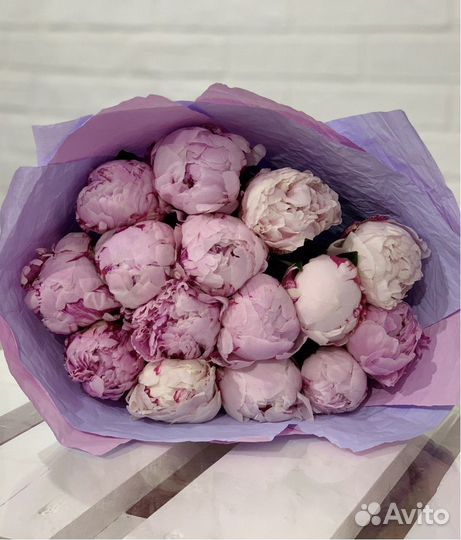 Букет пионов доставка