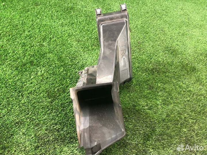 Воздуховод охлаждения тормозов передний правый Bmw