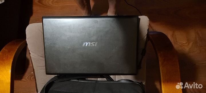 Игровой ноутбук msi 17.3 на intel I5