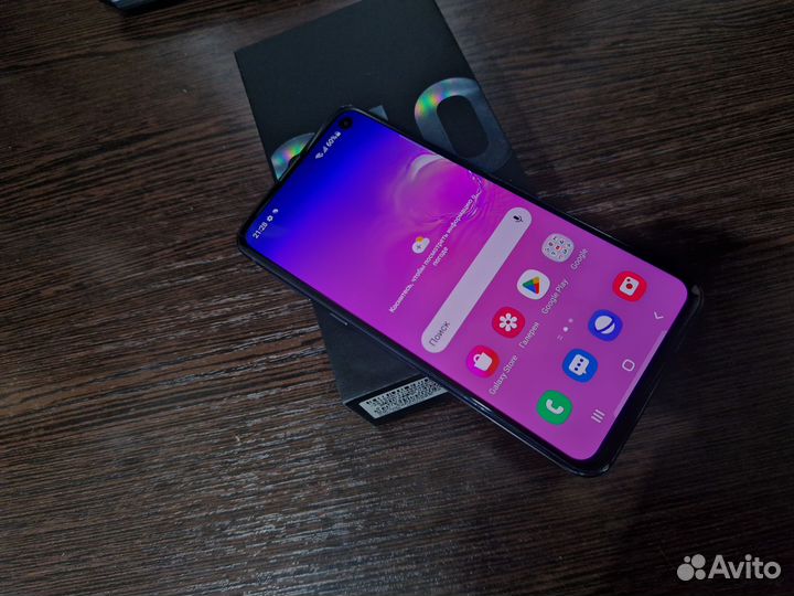 Samsung Galaxy S10e, 6/128 ГБ