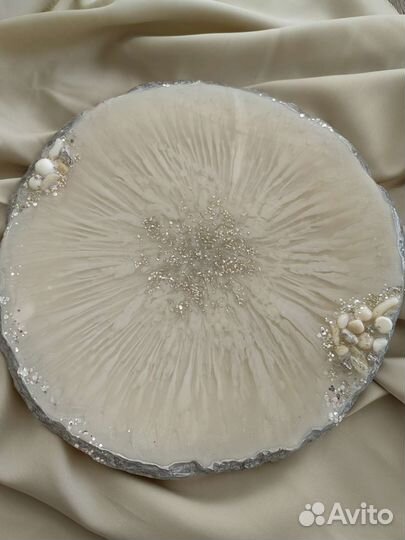 Часики и подносы (подставки) из эпоксидной смолы