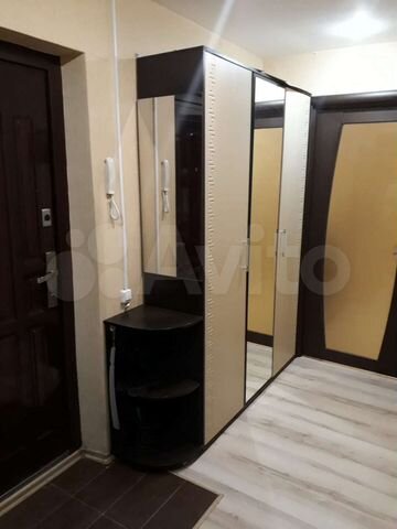 2-к. квартира, 54 м², 2/9 эт.