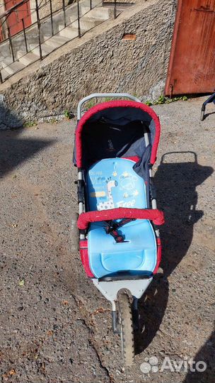 Прогулочная коляска детская складная