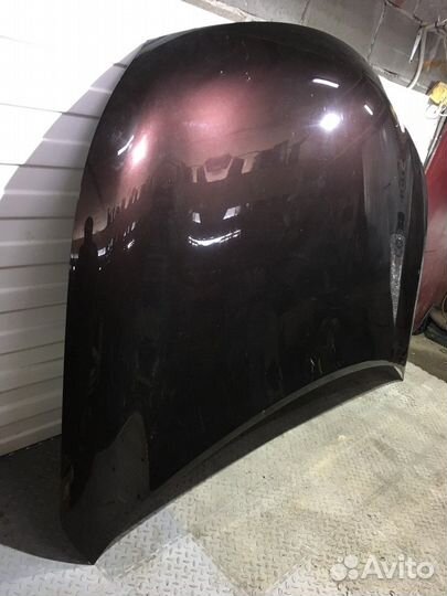 Капот (Infiniti QX56)