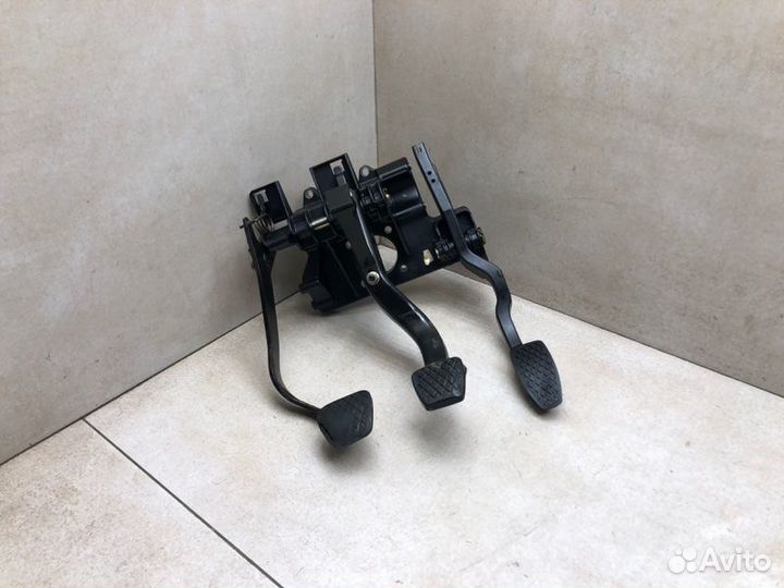 Педальный узел Rover 75 седан 20K4F 2 2000