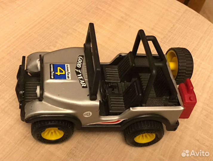 Jeep wrangler машинка 90 годов