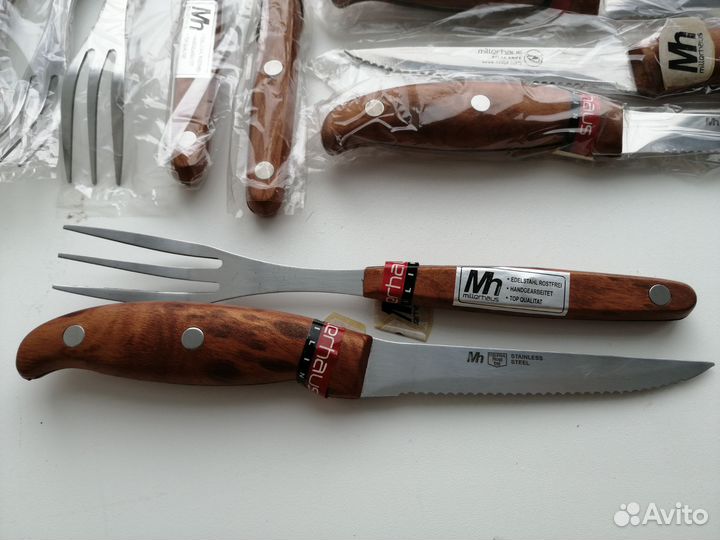 Ножи и вилки для стейка