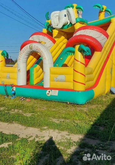 Детский надувной батут с горкой