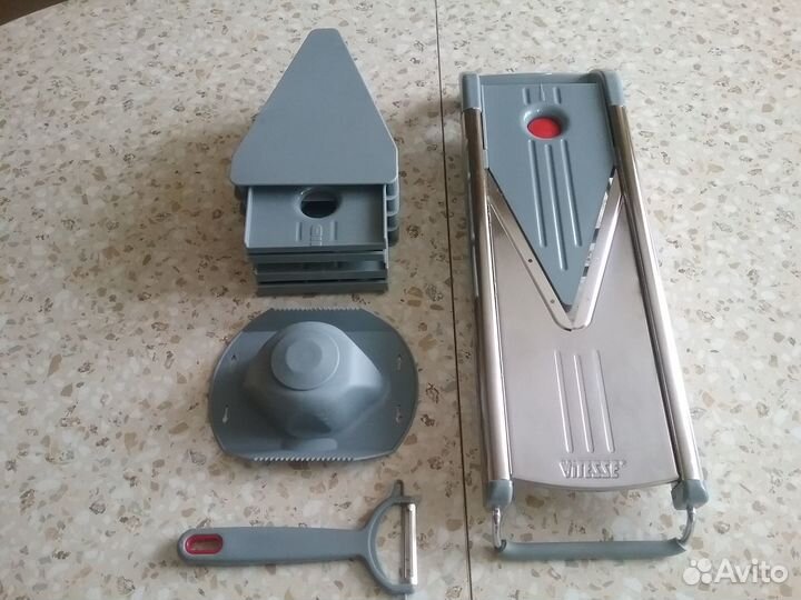 Новая шинковка со сменными насадками Vitesse