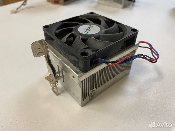 Кулер с радиатором AMD